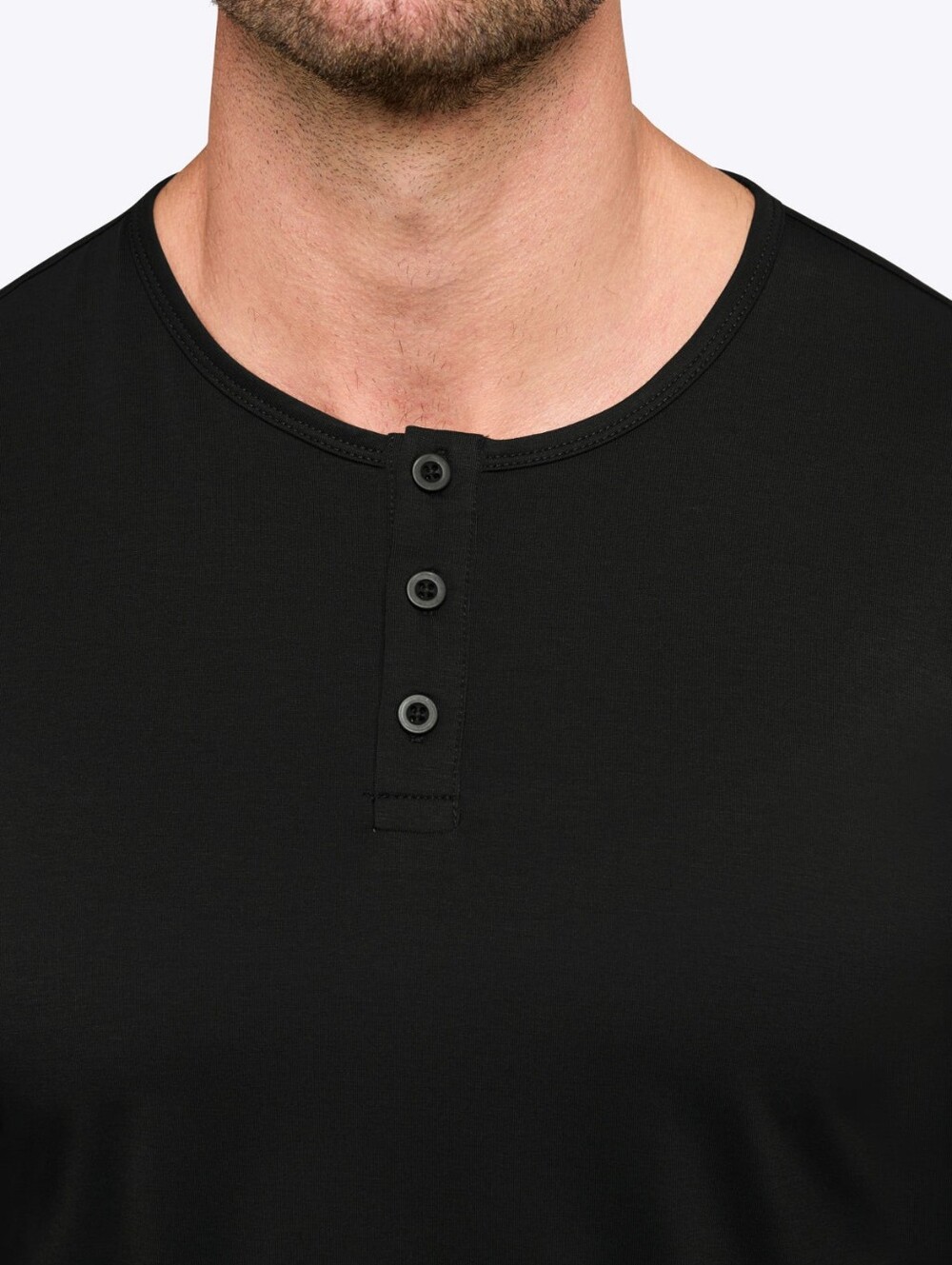 Cuts Men's Curve Hem Black Long-Sleeve Henley Shirt, XL - Picture 5 of 10